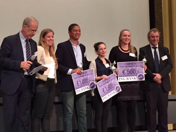 guna_schwanen_studente_gezondheidswetenschappen_wint_student_research_award_2015