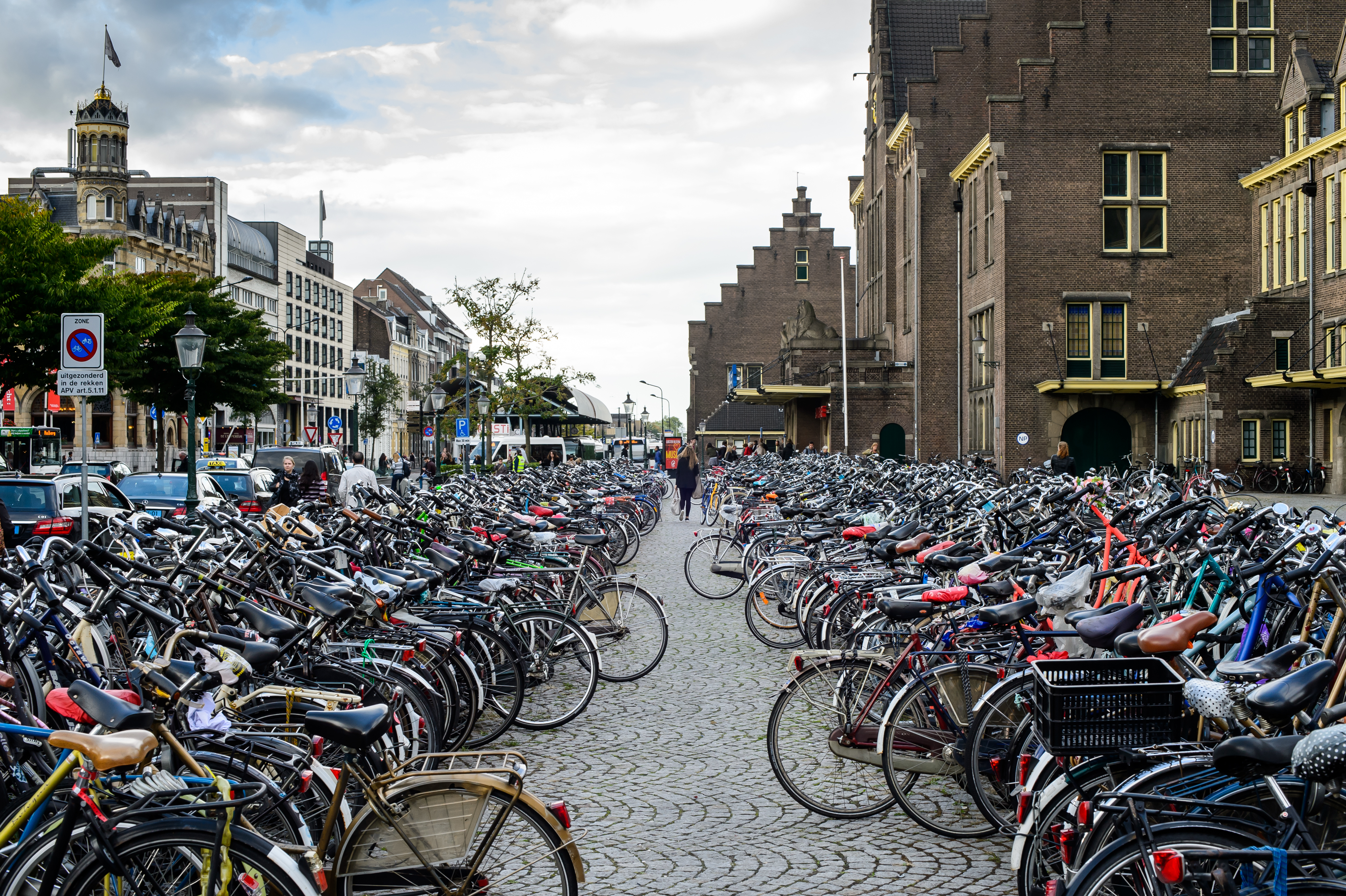 Life@UM fietsen in Maastricht