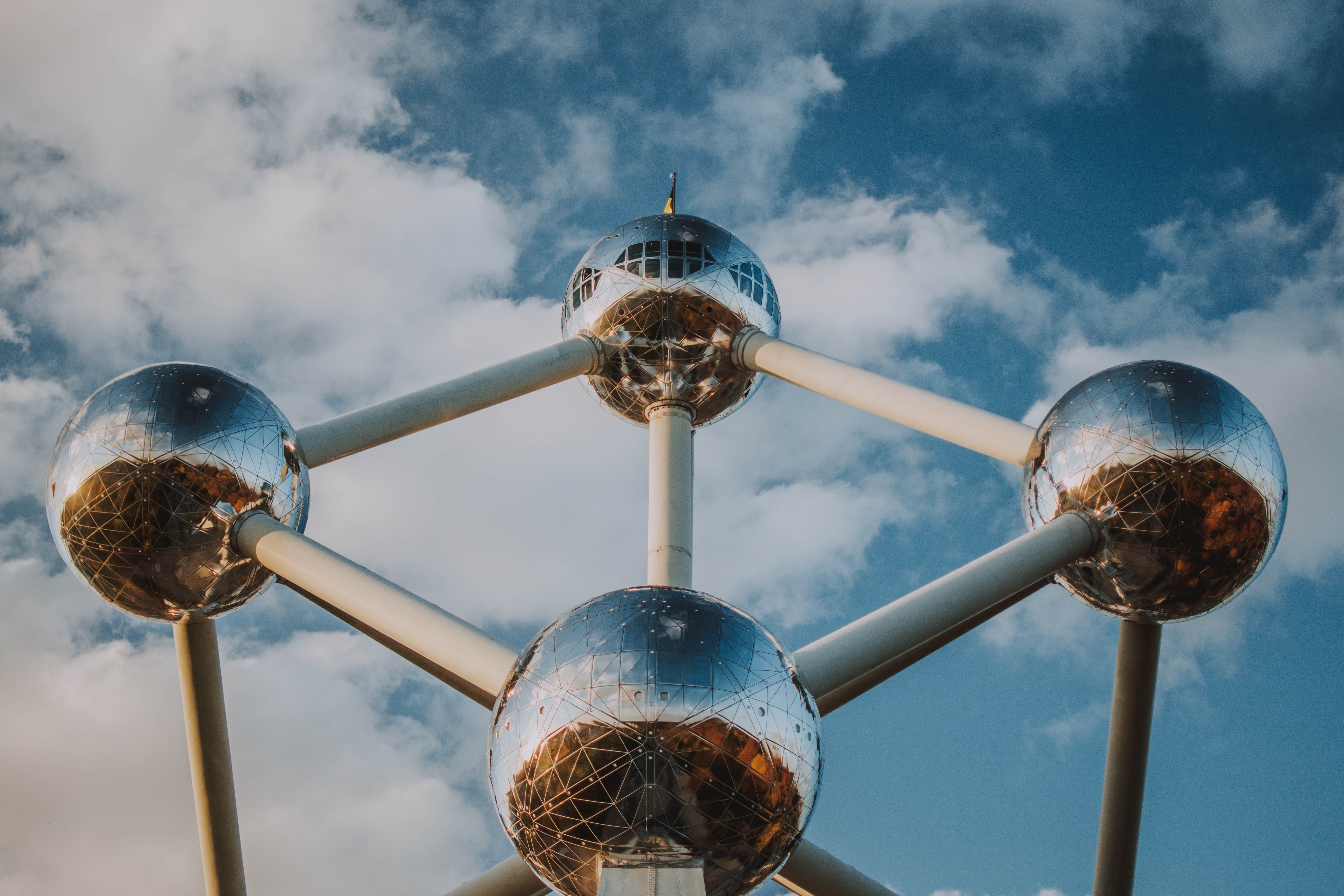 pexels-1595085-atomium-brussels-fotografierende.jpg