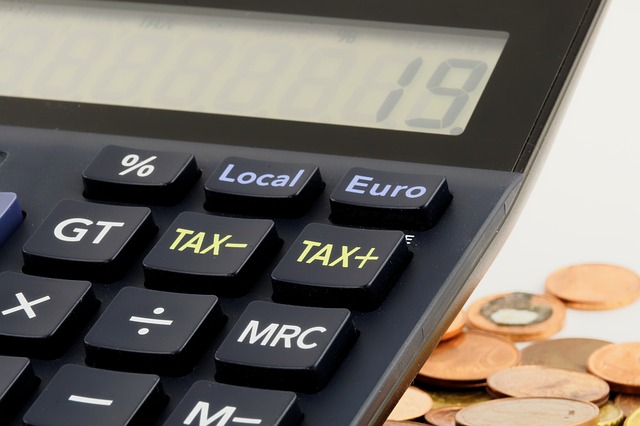 Pixabay-Bru-nO--tax-euro-money-finance-calculator-870756_640