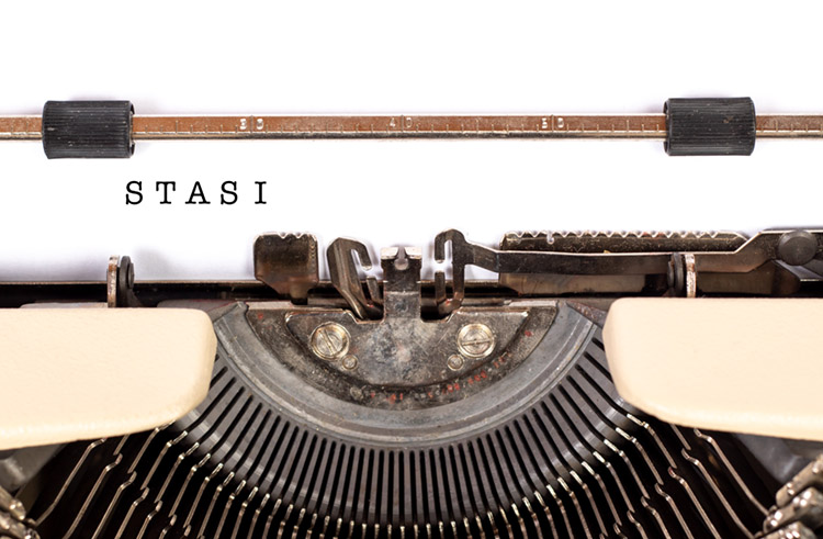 stasi typewriter - Marco Verch (trendingtopics) | CC – BY – 2.0