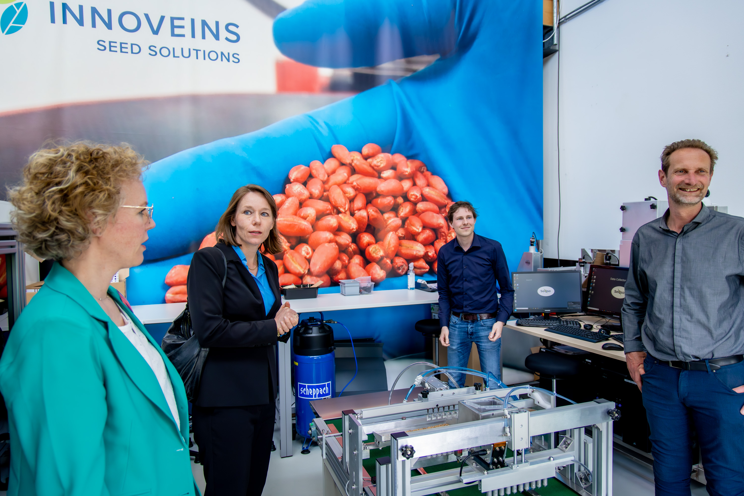 Start bouw high-tech onderzoekskas