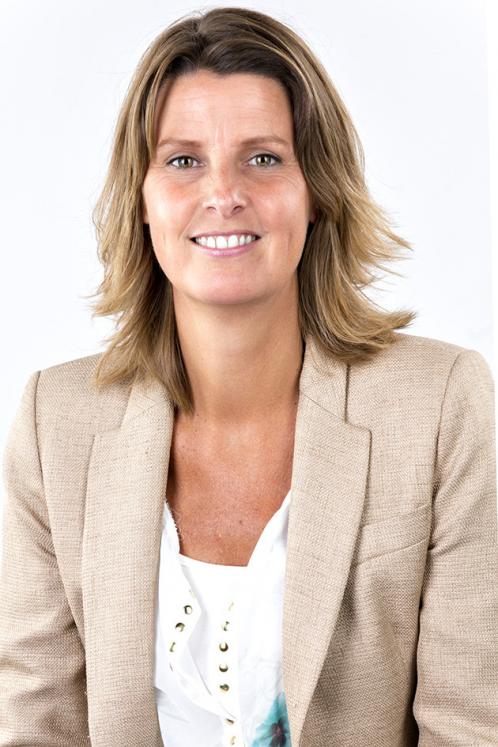 Professor Anita Vreugdenhil