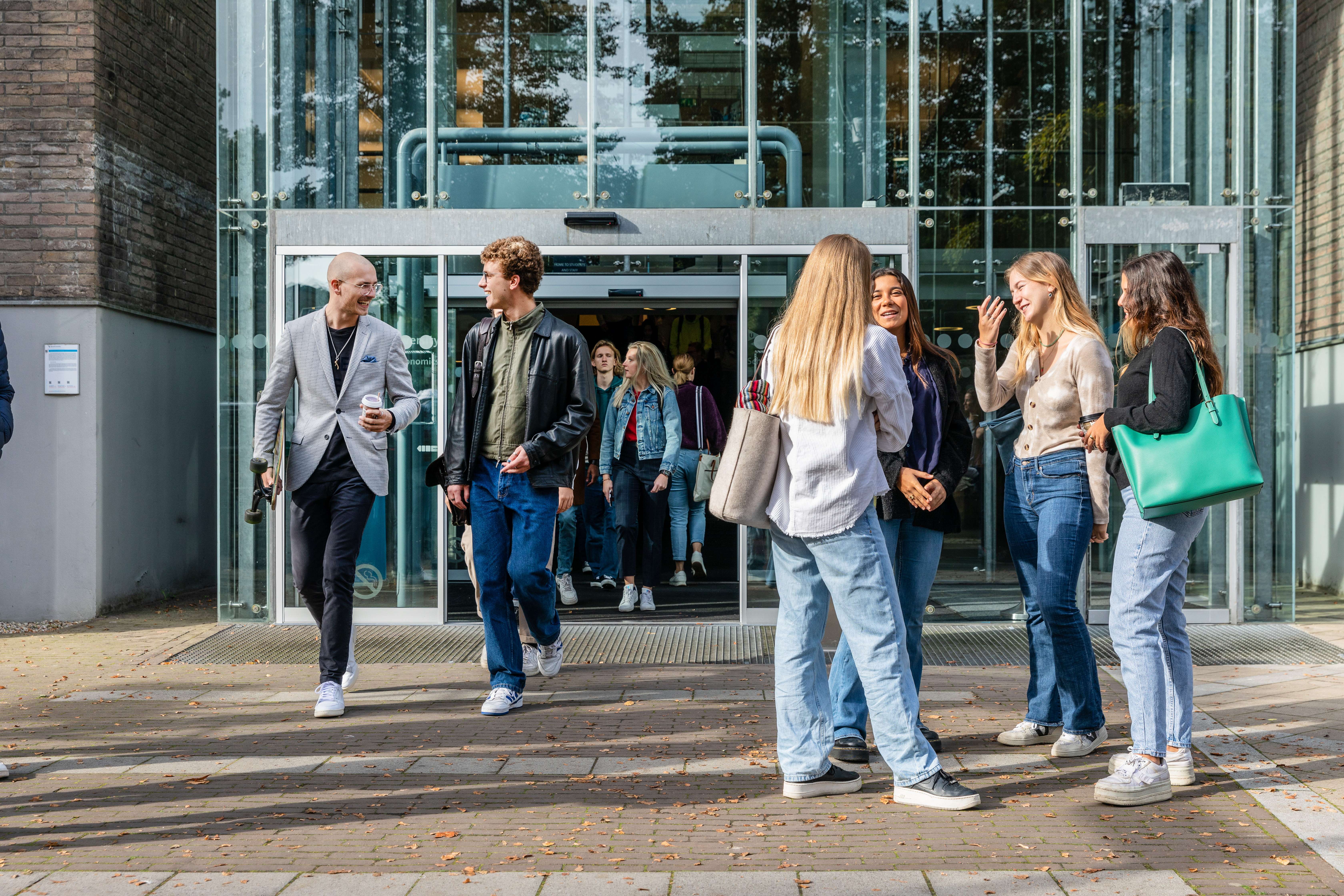 Bachelor students at entrance TS53