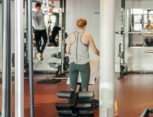 From what age does muscle mss decline