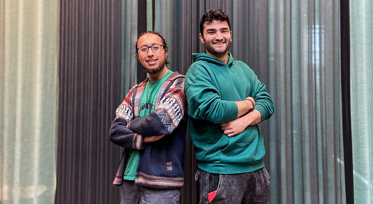 Two student ambassadors portrait