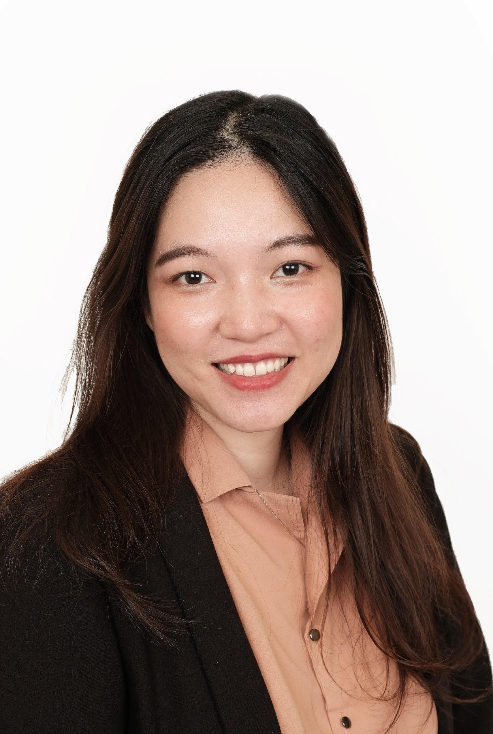 Trang Nguyen 