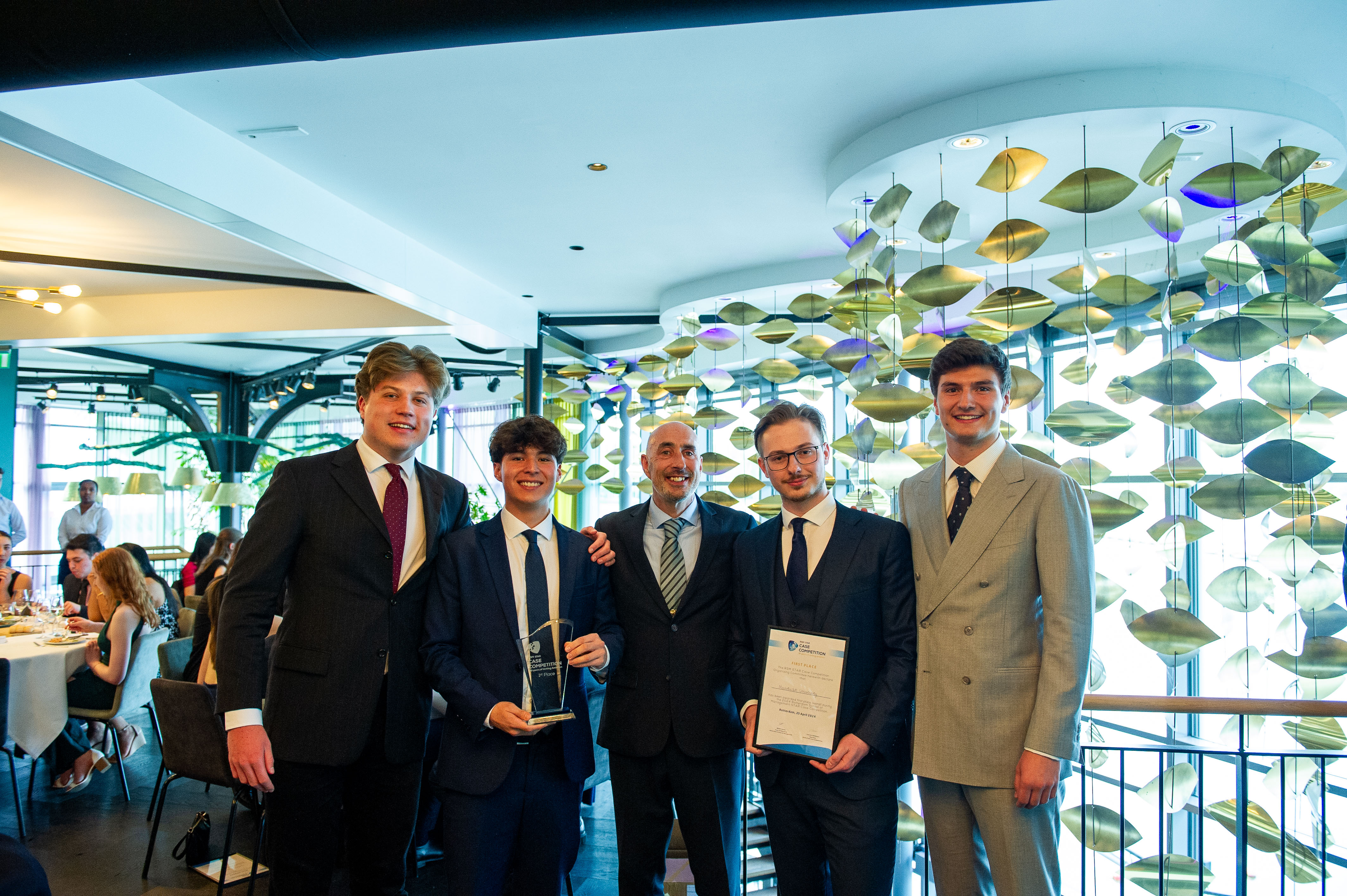 The School of Business and Economics celebrates 1 500 new graduates