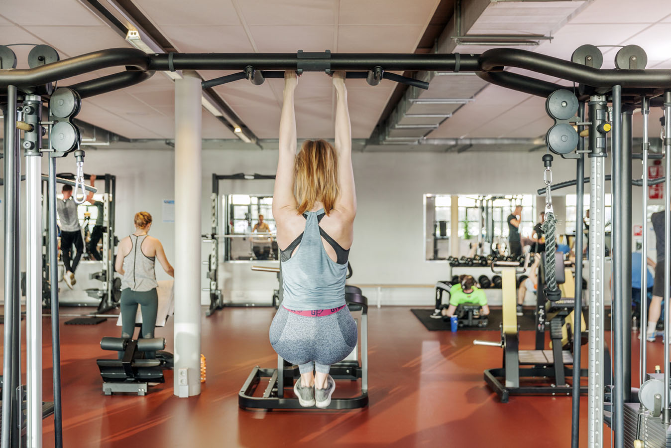 UM NUTRIM GYM header