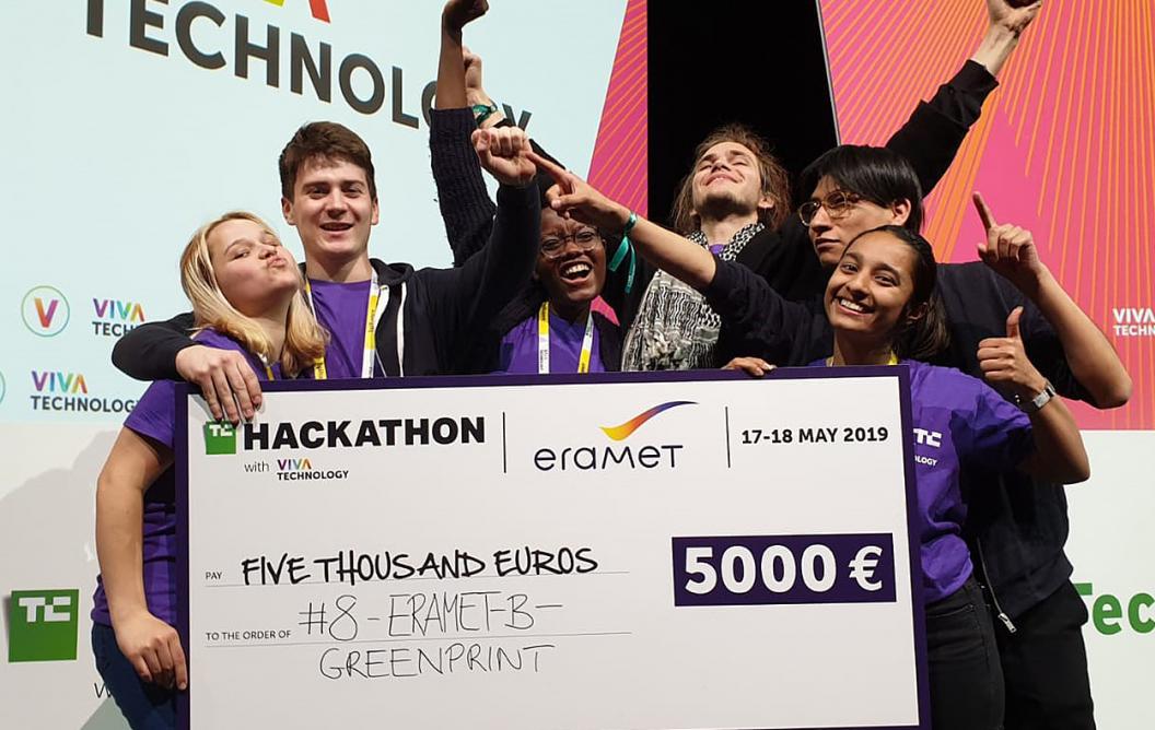 FSE students place first in international hackathon