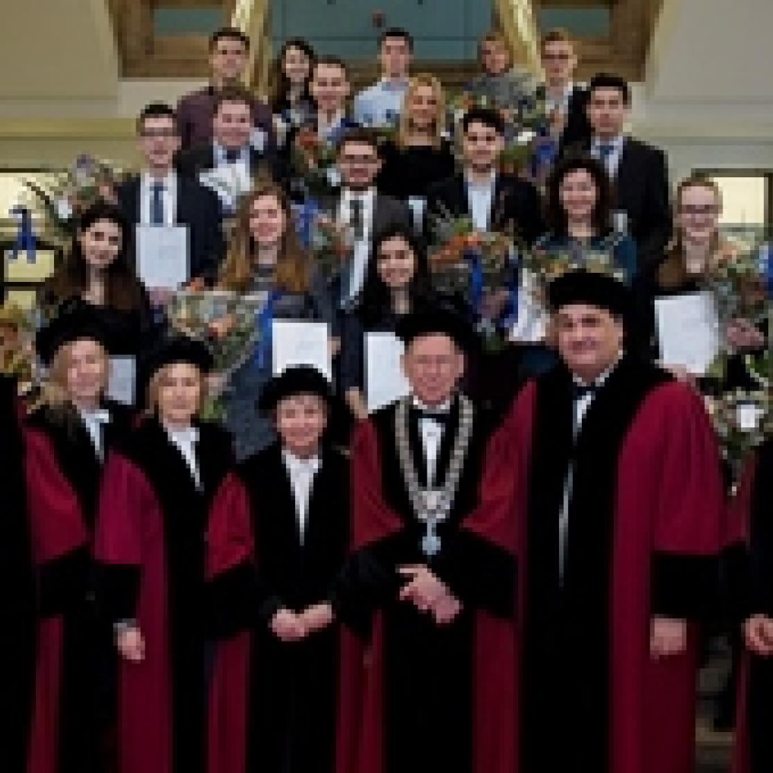 40e dies natalis um decanen
