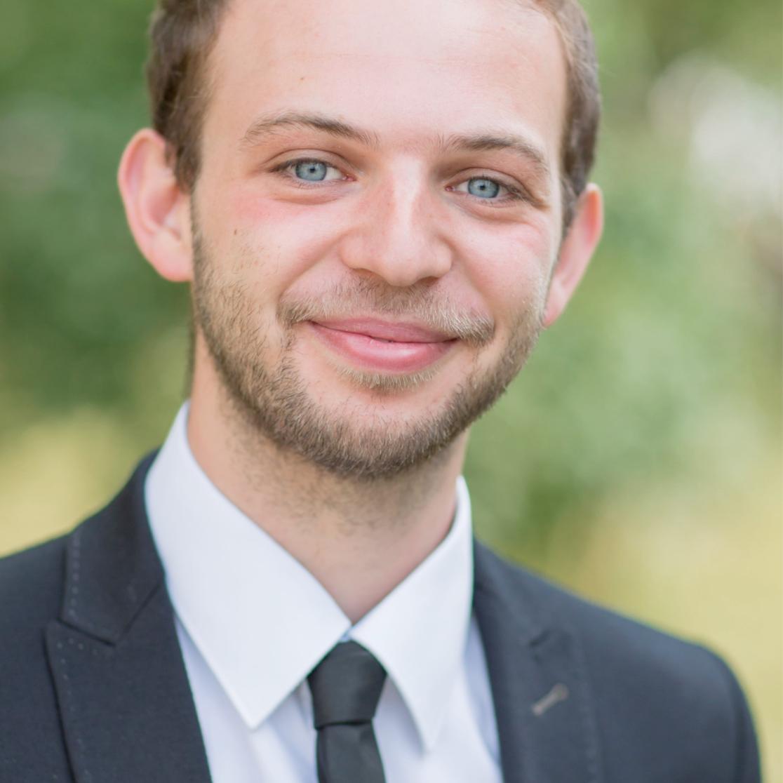 brikerroman_foto.jpg