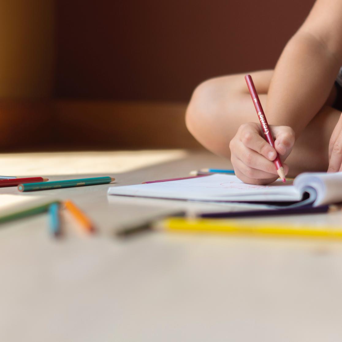 Child_drawing_item_notebook