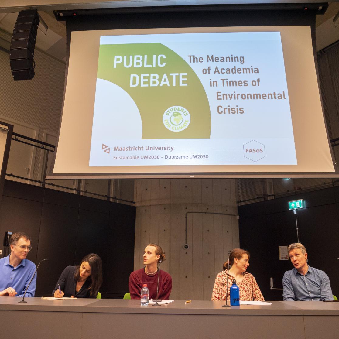 Debate academics environment s4c