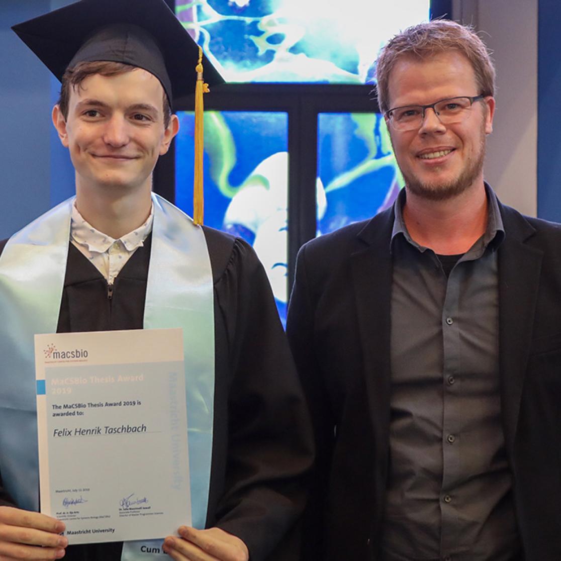 Felix Taschbach wins the MaCSBio Master Thesis Award
