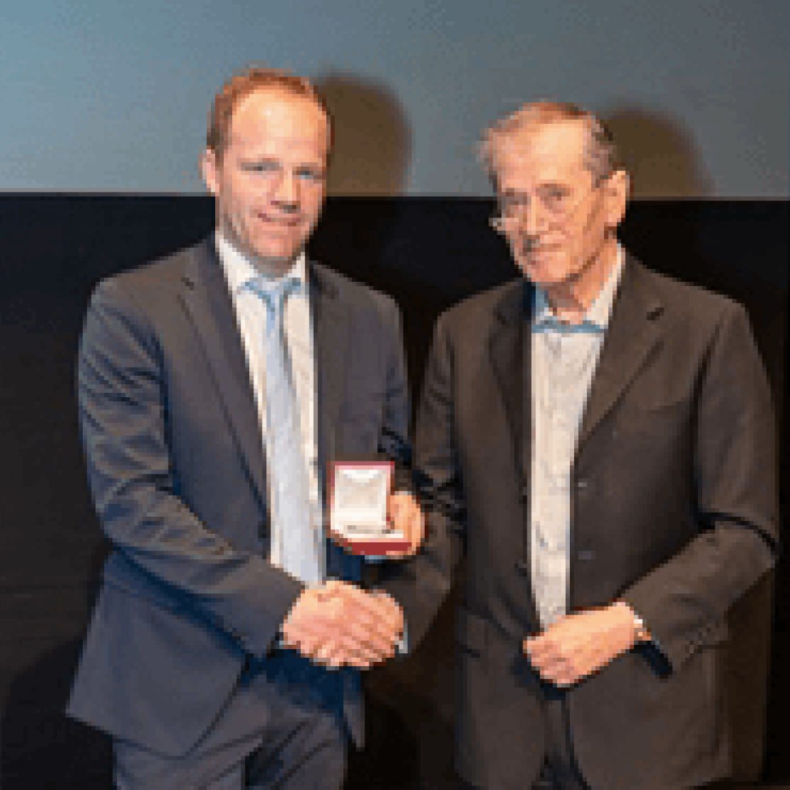 Mickael Hiligsmann awarded ESCEO Medal of Excellence 2018
