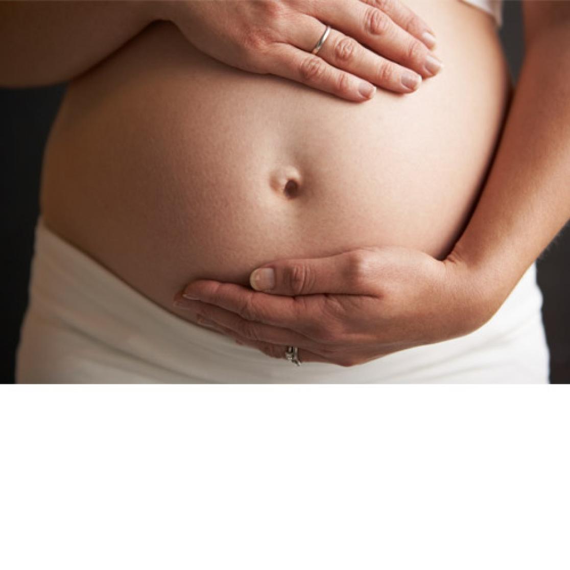 Pregnant woman's belly