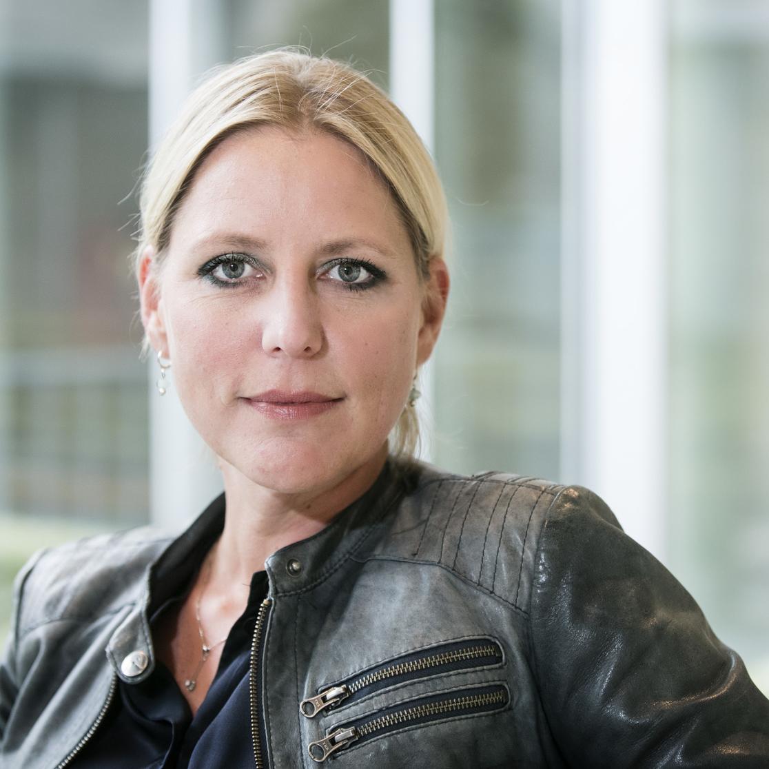 portrait of Rianne Letschert