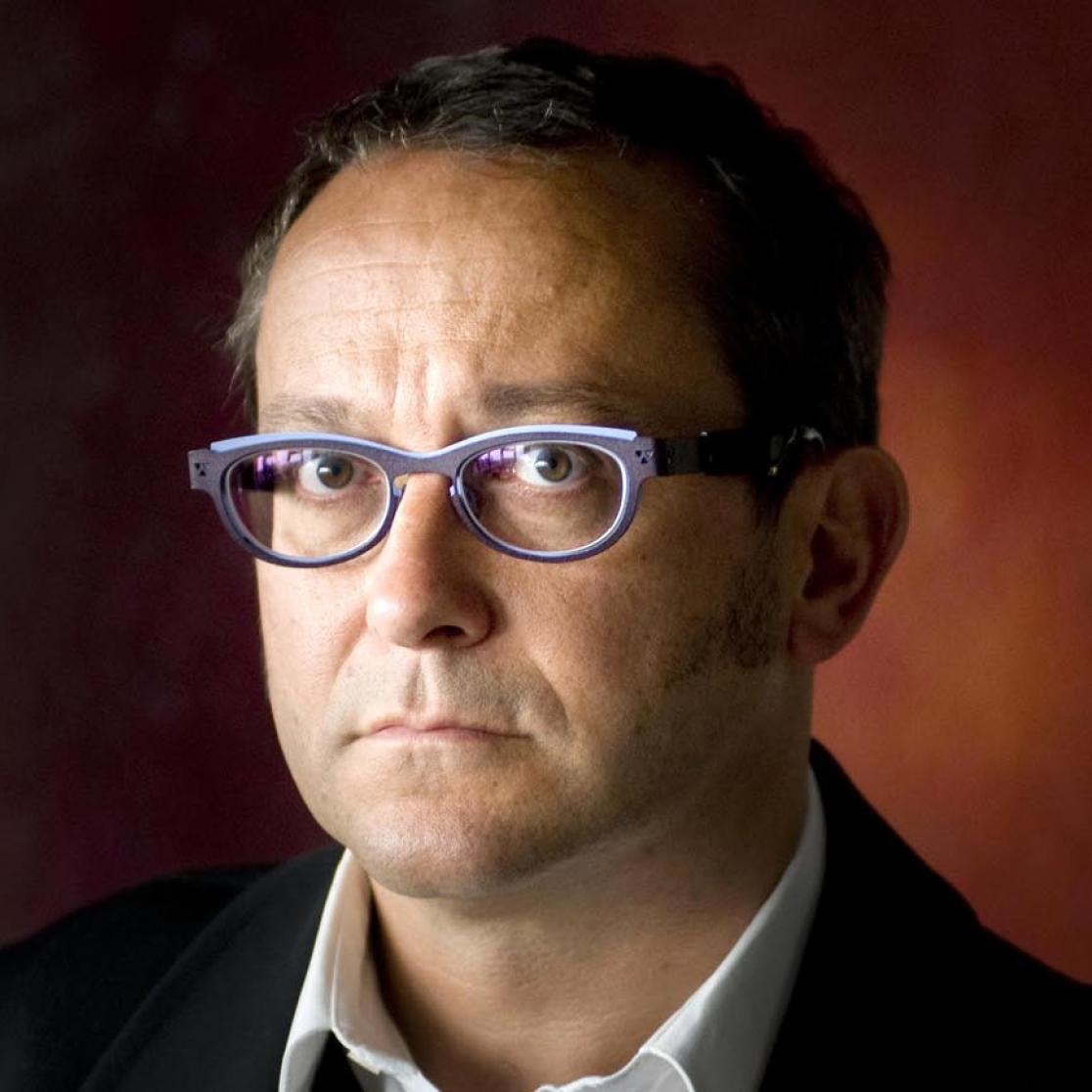 Portret van Tom Lanoye