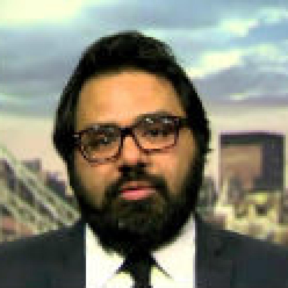 A portrait of Shiraz Mahrer
