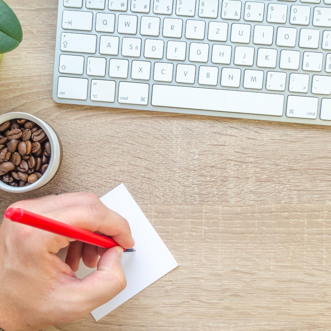 Stock-plant-hand-coffee-pen