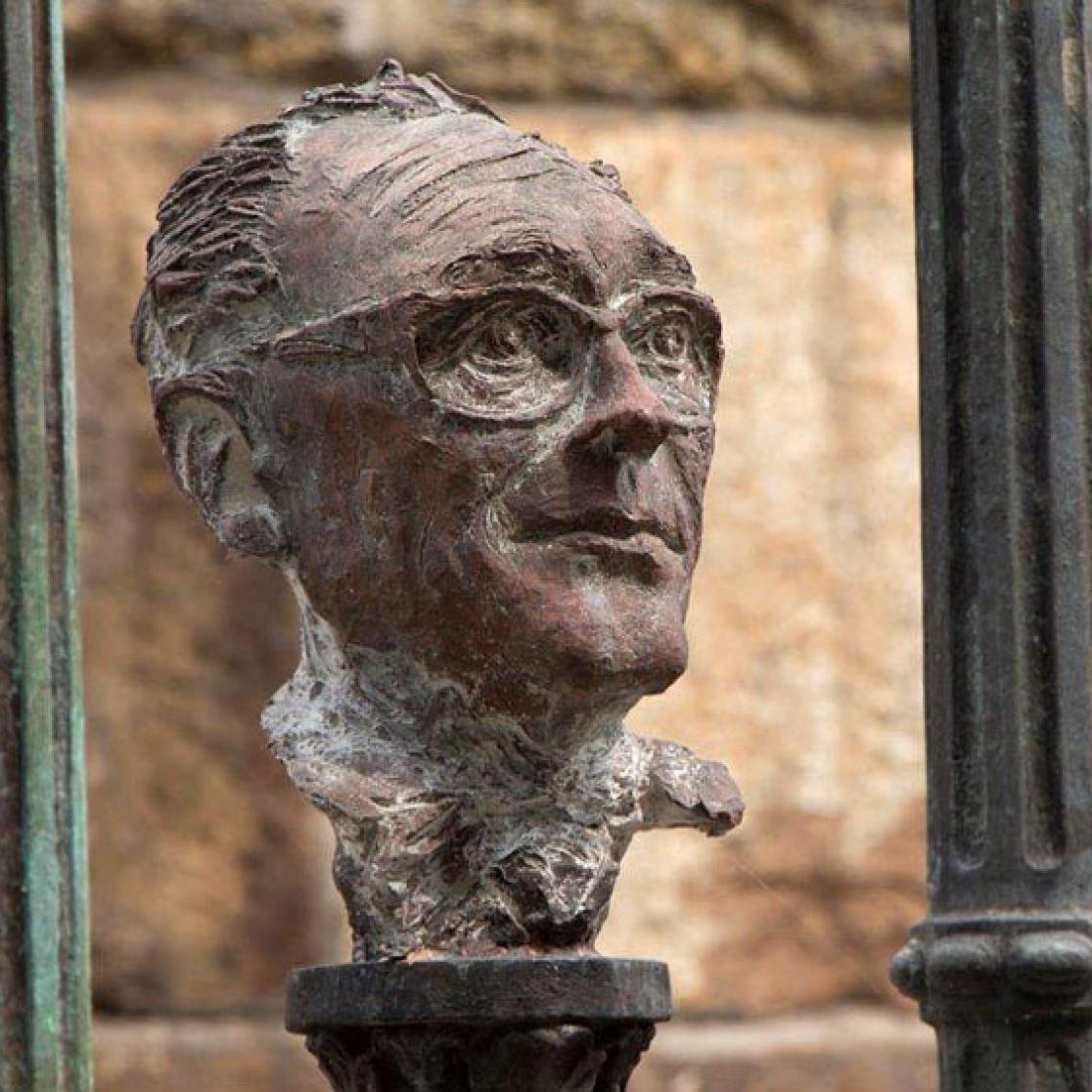 tans monument