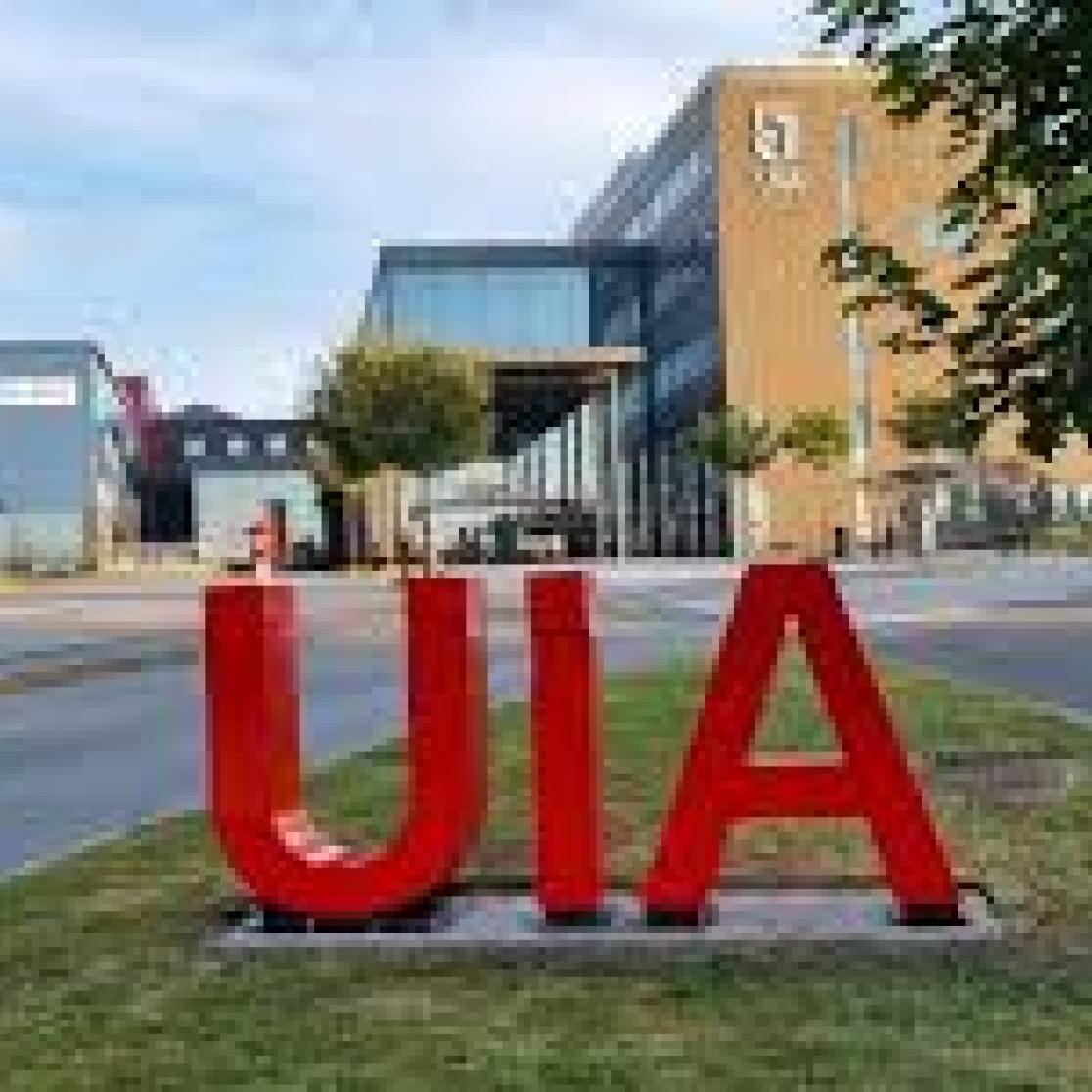UIA Entrance