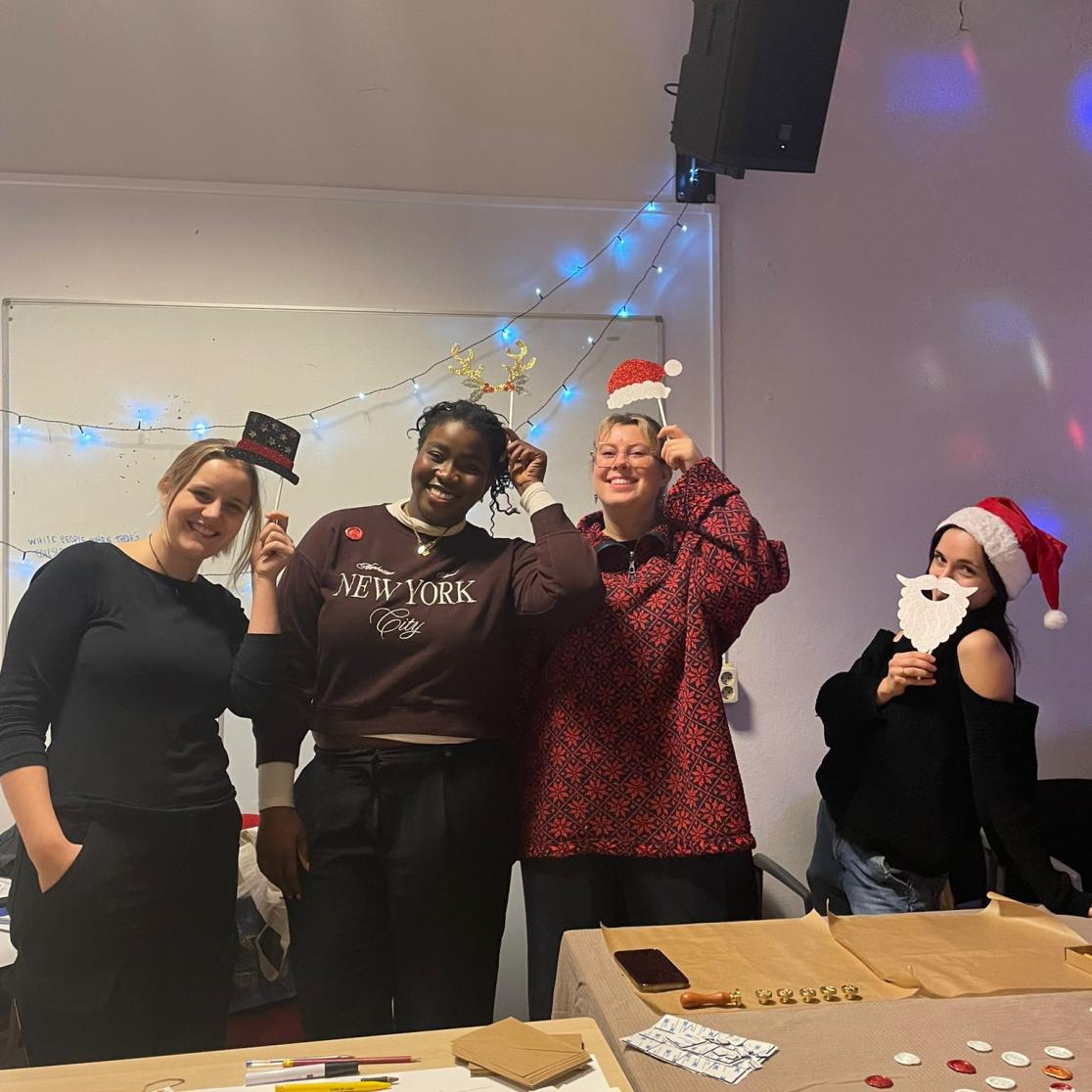 participants at the Christmas Market