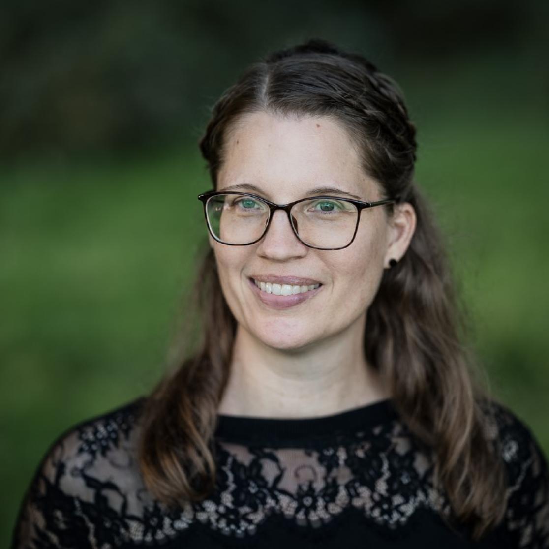 Angela Stoof
