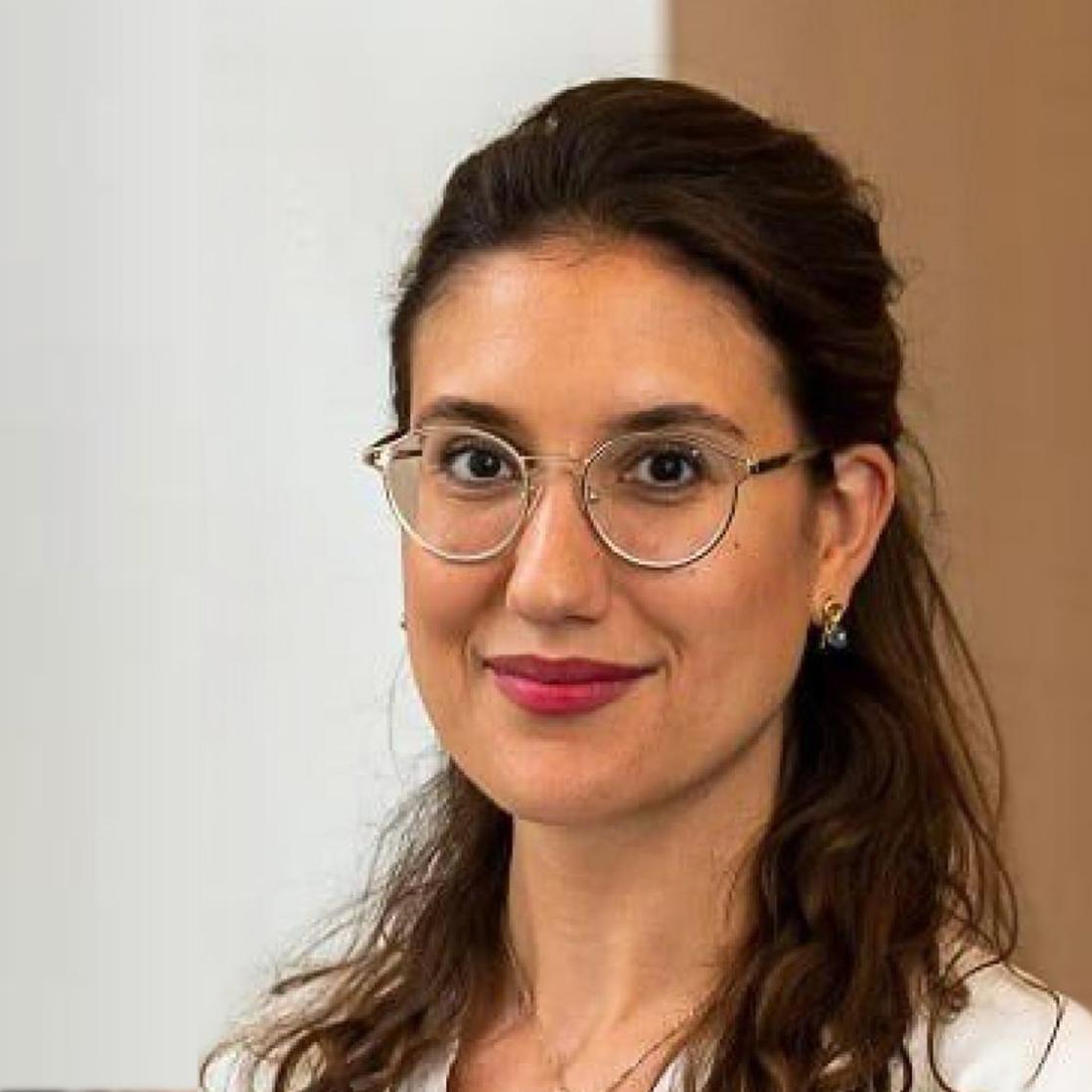 Cenay Akin