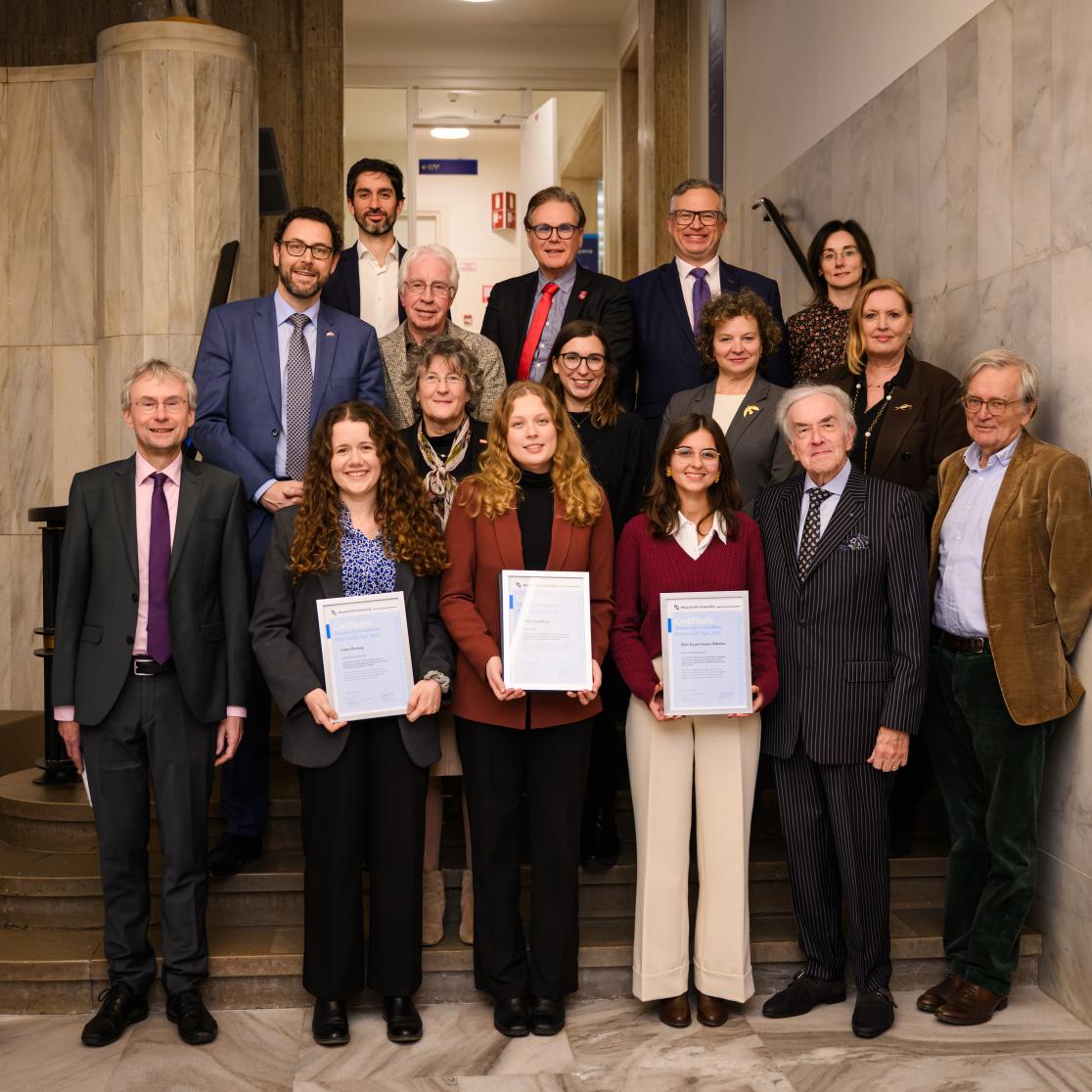 Alle winnaar van de consuls prize 2025 in de lenculenhal