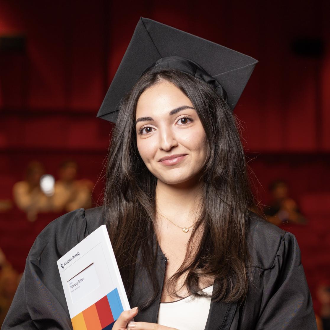 Photo of Delnaz Yaghouby.