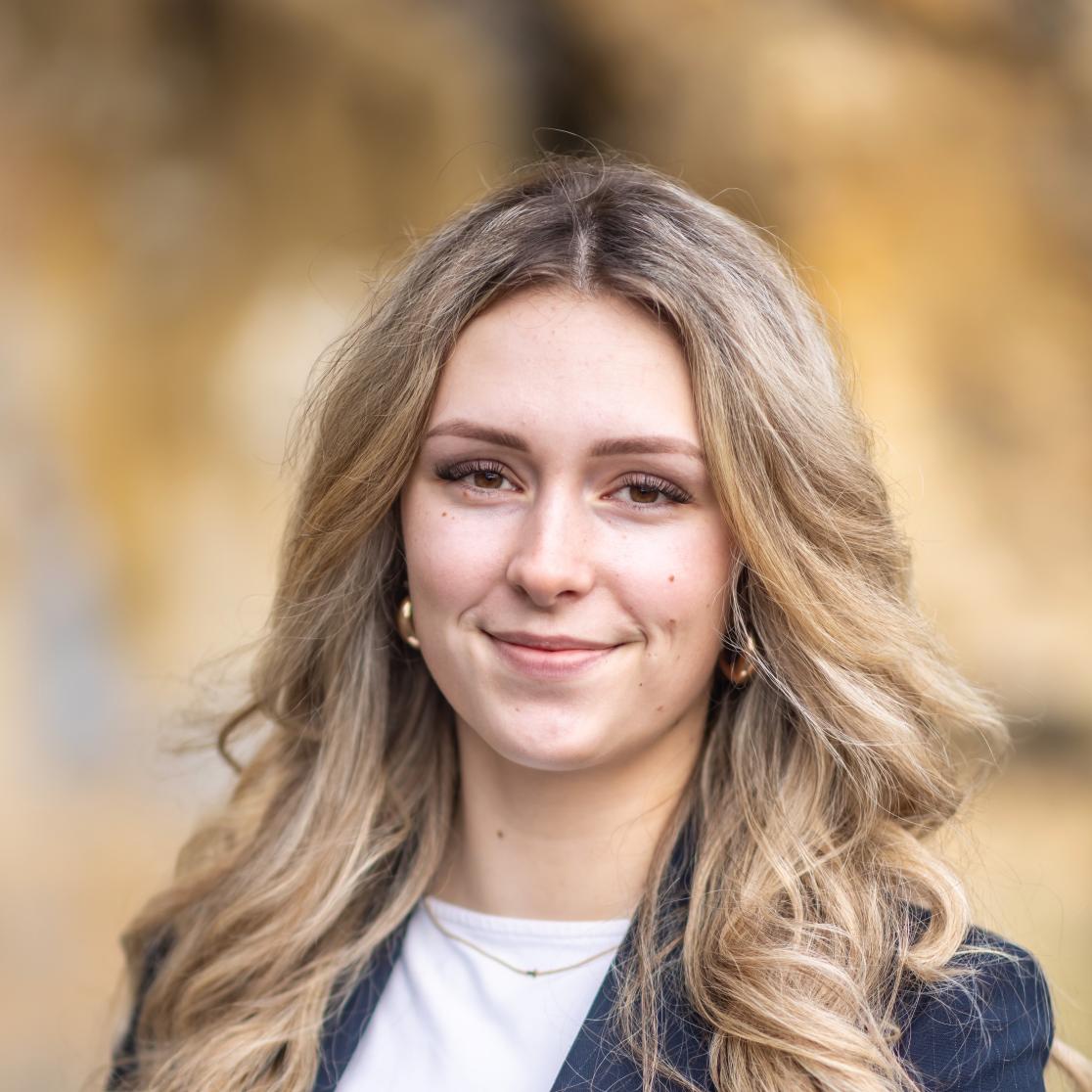 Photo of Eveline van Niekerk.