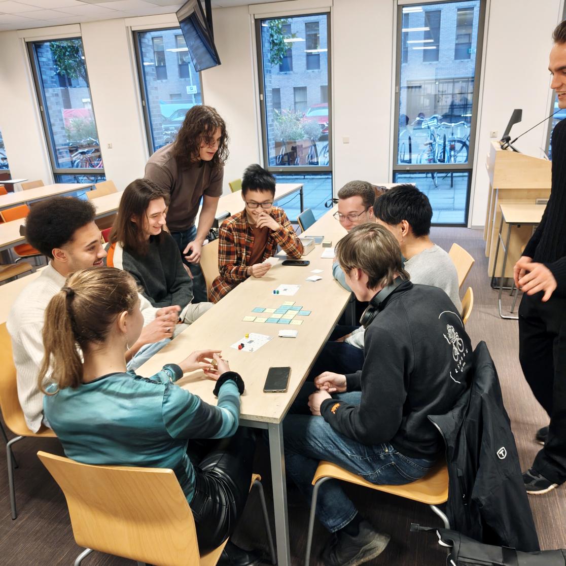 Students playing the linear algebra game