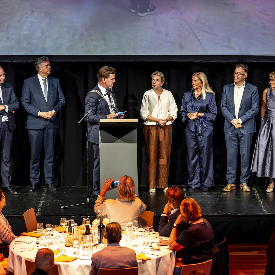 Signing of a letter of intent concerning the development of the Maastricht University Parkstad campuses