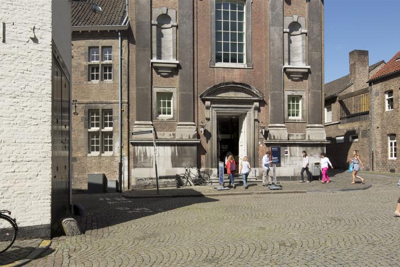About UM - Service Centres - Building Bonnefantenstraat