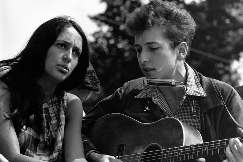 Blog about Bob Dylan and Law_But to live outside the law you must be honest_Maastricht University