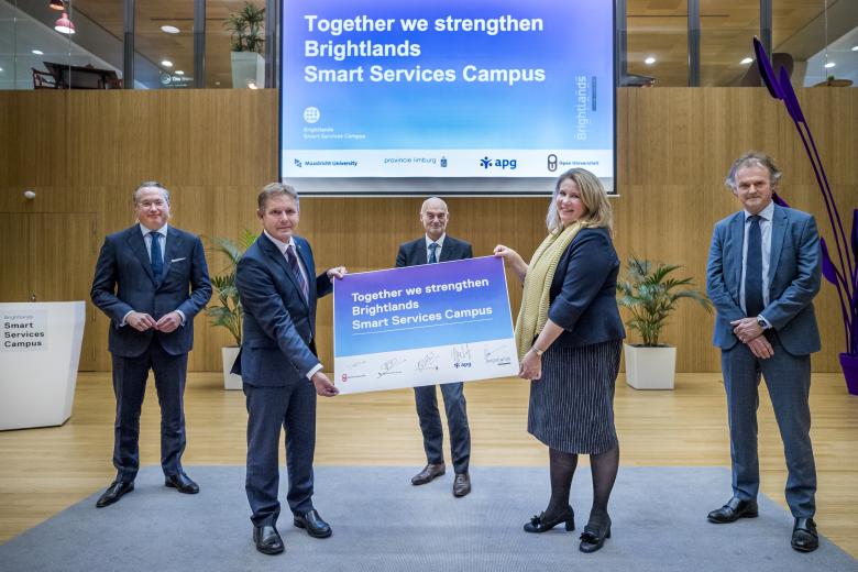 OU vierde aandeelhouder voor Brightlands Smart Services Campus