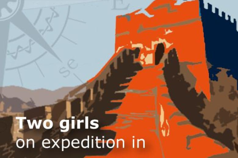 2 girls on expedition in China