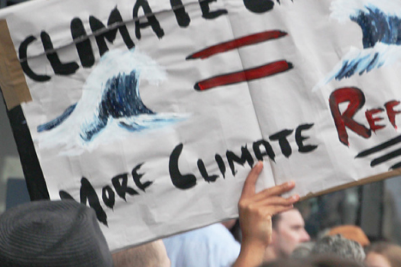 debate climate migration