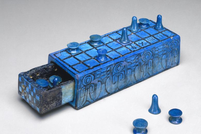 DKE - Digital Ludeme Project - Senet