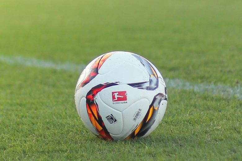 Kosten politie-inzet betaald voetbal terecht opnieuw op de agenda