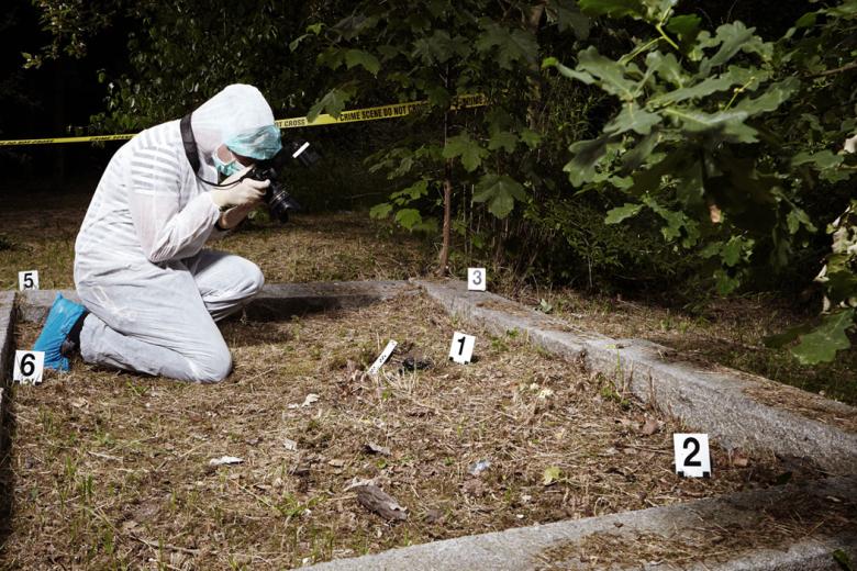 Forensic scientist