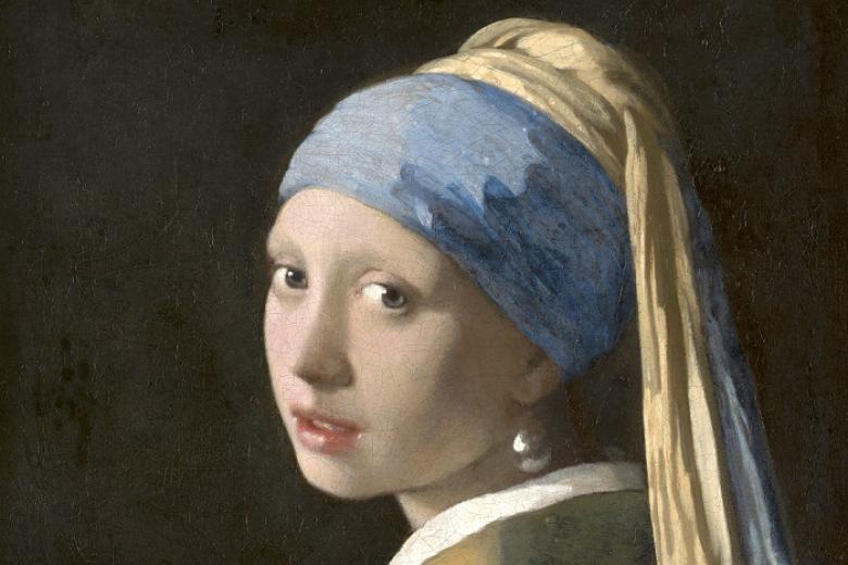 Girl with a pearl