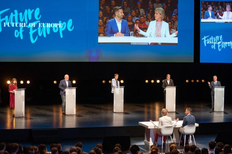 Maastricht debate