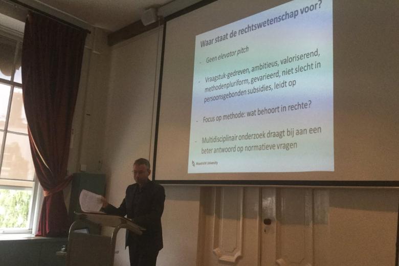 Hoe zichtbaar is de rechtswetenschap, lezing Jan Smits