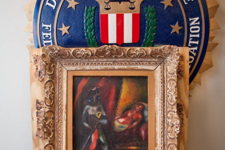 law_looted art showcase from different perspectives