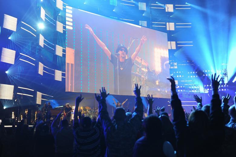 law_blog_comip_project_-_streaming_killed_the_rock_star