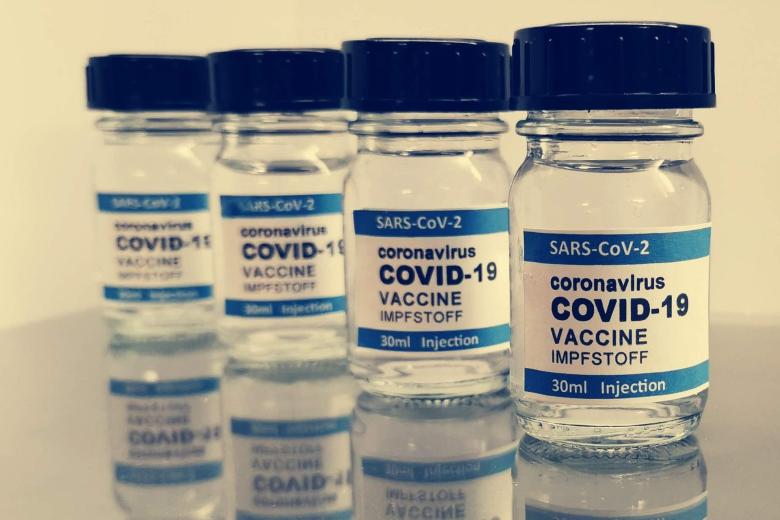 law_blog_mariolina_vaccine_war