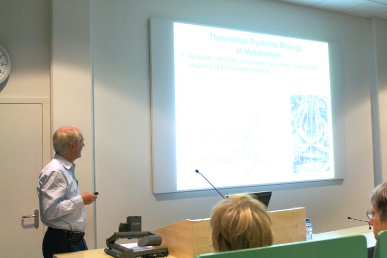MaCSBio Science Day - Stefan Schuster